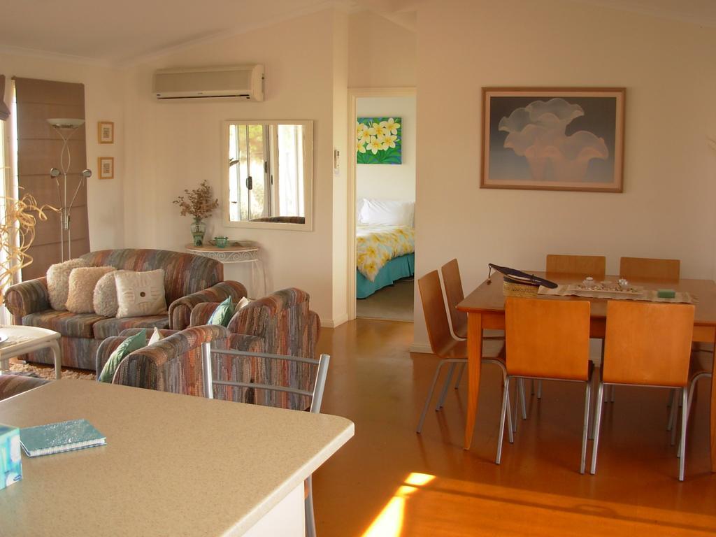Linger Longer Cottages 포트 엘리엇 객실 사진