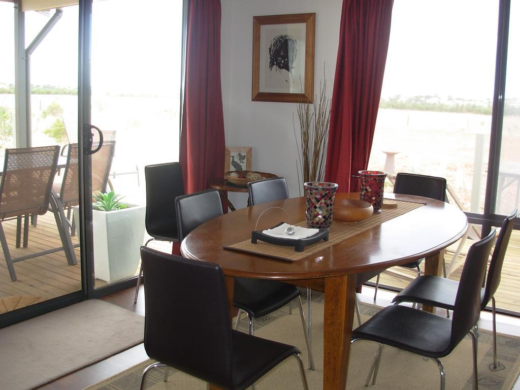 Linger Longer Cottages 포트 엘리엇 객실 사진